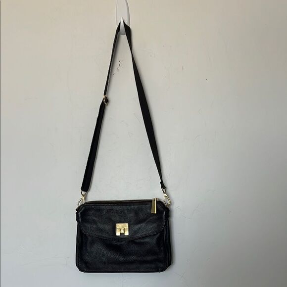 Tommy Hilfiger Satchel Handbag Faux Leather Gold Hardware Black - Picture 1 of 5